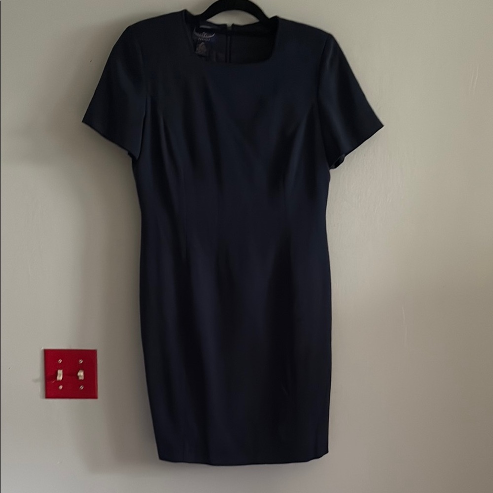 Chelsea and Cambell vintage short sleeve navy blue silk sheath dress 8P